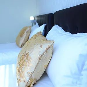 Hotell The Helmet, Saint-Josse-ten-Noode