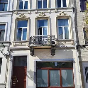 Alicia, Idealement Situe Etterbeek